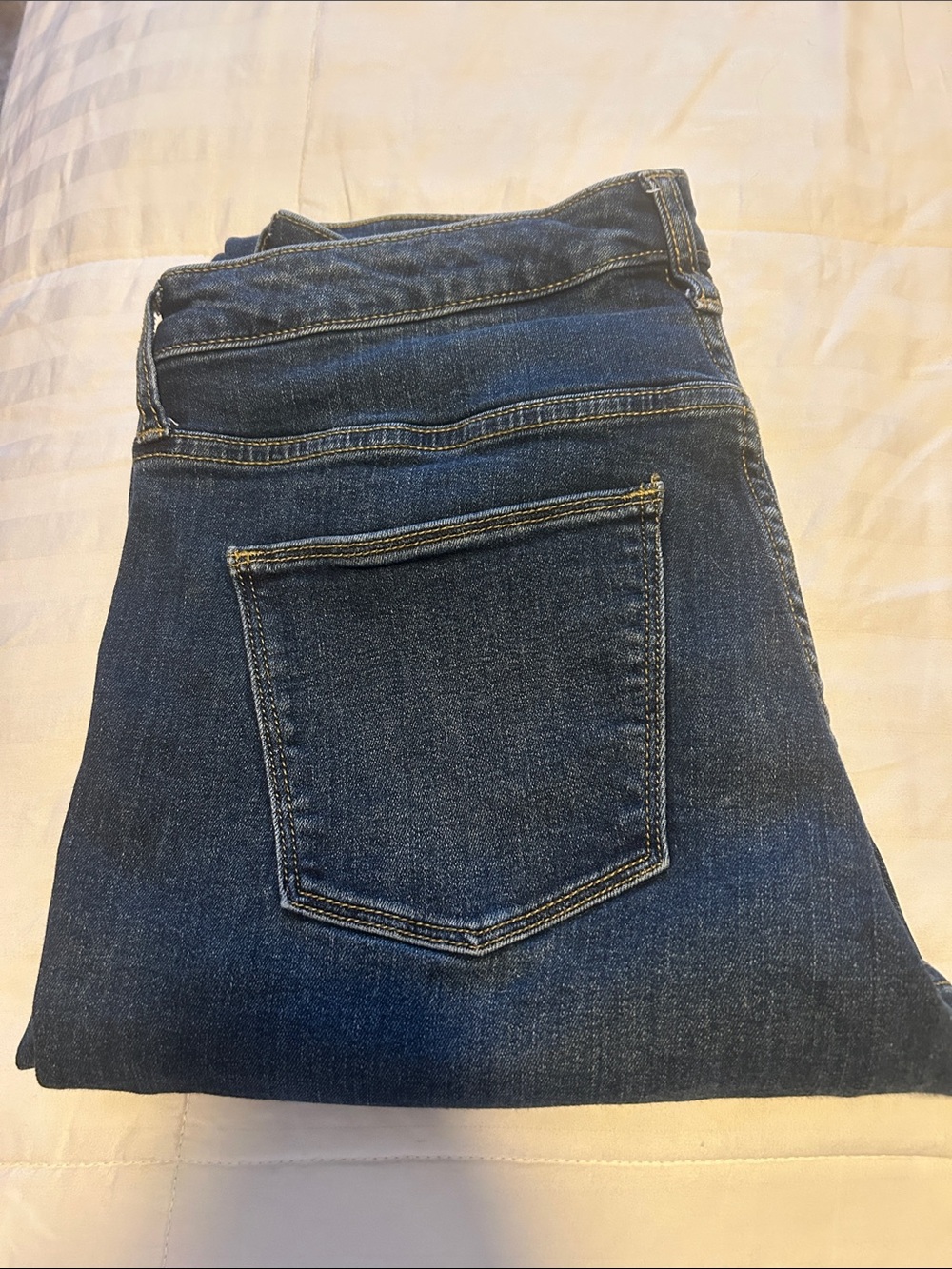 Universal Thread Indigo Skinny Jeans
